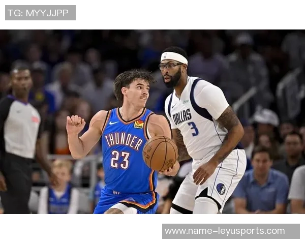 浓眉称赞弗拉格在逆境中表现出色NBA赛季如同过山车般起伏不定 浓眉称赞弗拉格在逆境中表现出色NBA赛季如同过山车般起伏不定