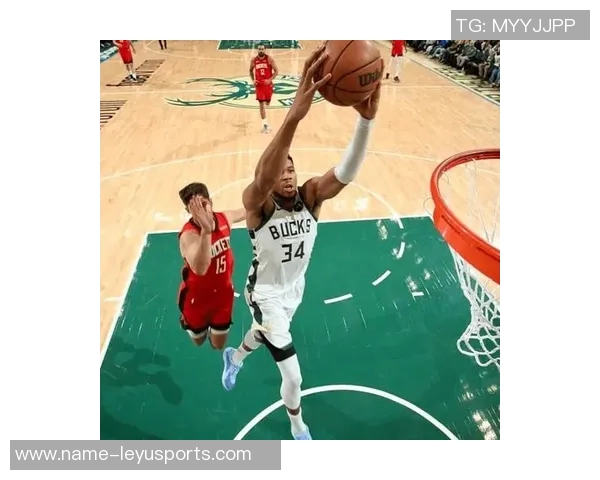 字母哥上半场表现平平仅得10分3板3助2断球队需更强支持 字母哥上半场表现平平仅得10分3板3助2断球队需更强支持