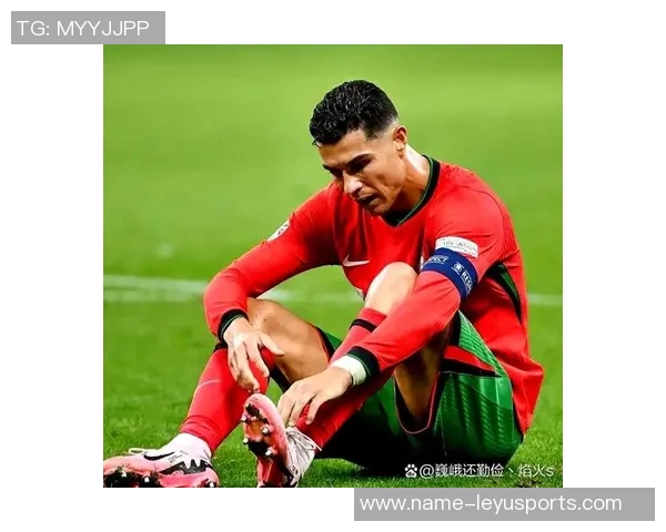 C罗有望在一年内成为足坛首位千球传奇引发热议 C罗有望在一年内成为足坛首位千球传奇引发热议