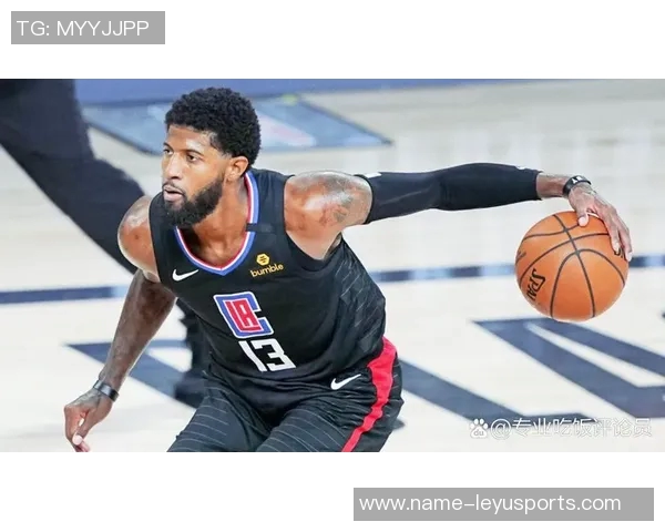 华子未能入选首发阵容媒体分析关键球表现影响赛季评估